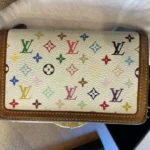 ルイヴィトン　ポルトモネ　マルチカラー